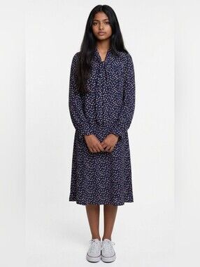 Vintage Chic Navy Blue Flowery Dot Dress